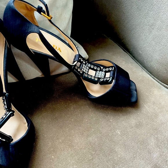 Prada sandals - Picture 1 of 3